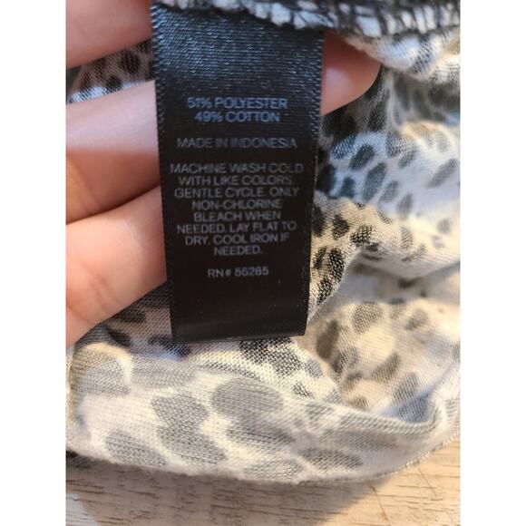 Express small women's snake skin long sleeve tee - Picture 5 of 7